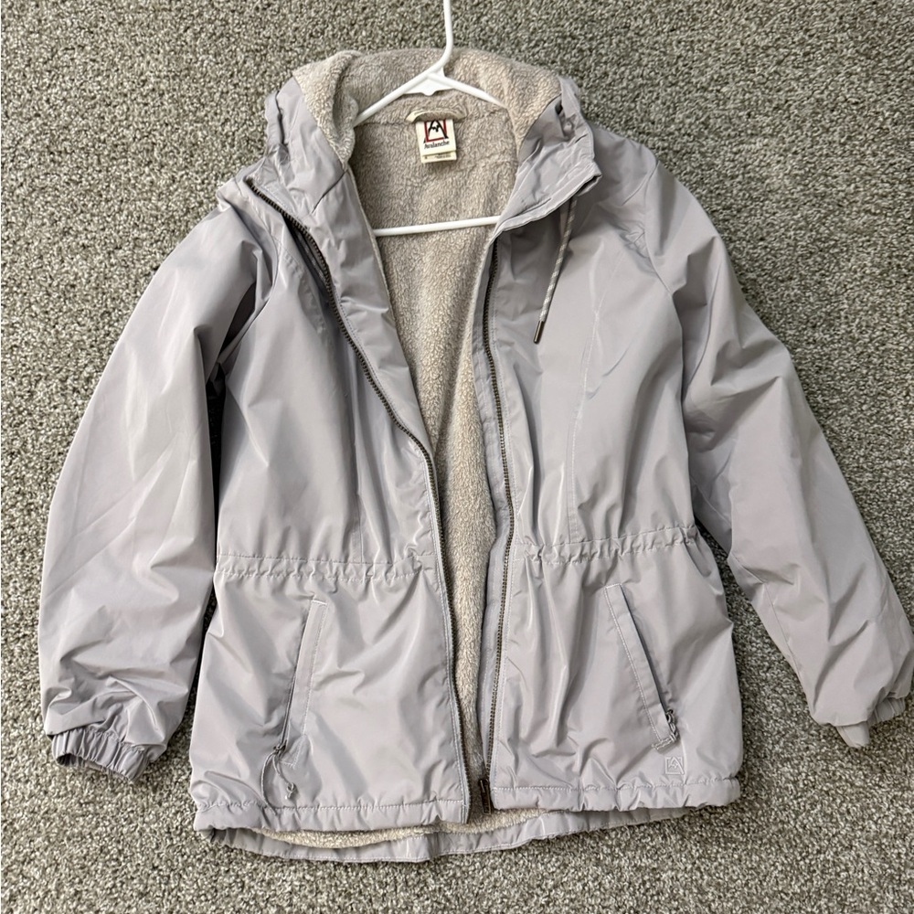 Avalanche Outdoor Supply Fleece in Soft Gray